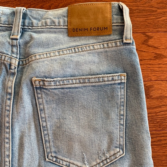 Aritzia Jeans - Picture 4 of 5